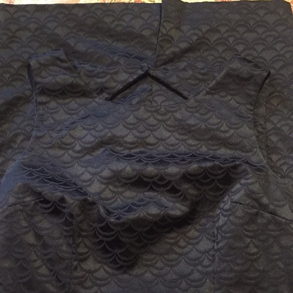 H&M Black Jacquard Weave Dress with Keyhole Back - Picture 6 of 11